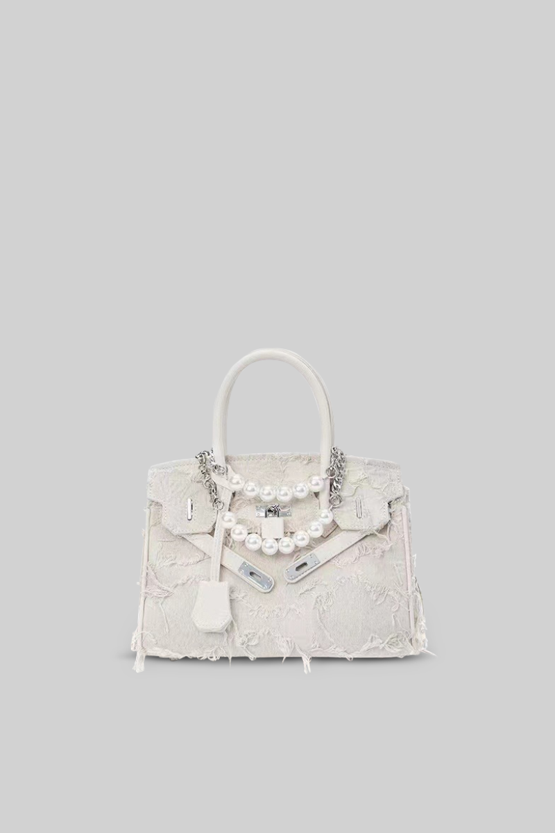 ELIANE  Medium classic hand-bag with chains and pearl details - Cream