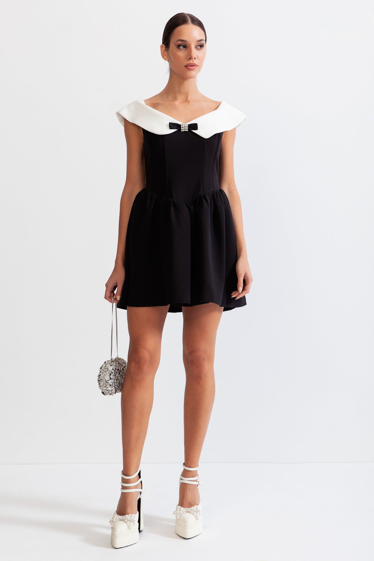 VIVIENNE Bow Detail Minimalist Mini Dress - B&W Black