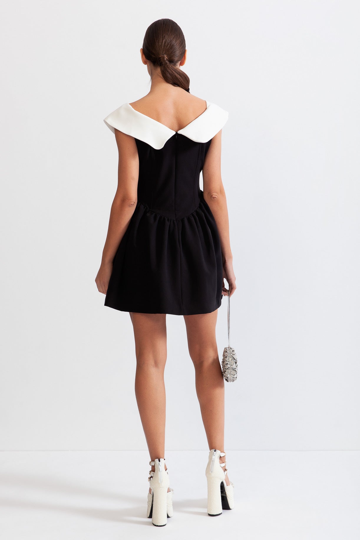 VIVIENNE Bow Detail Minimalist Mini Dress - B&W Black