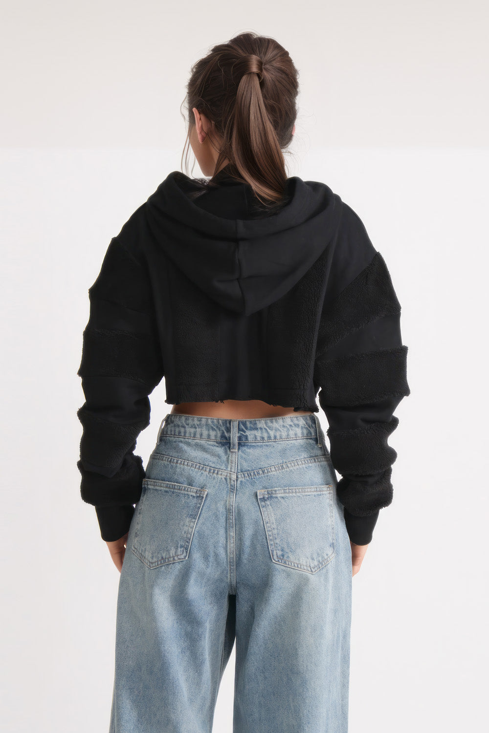 Cropped Hoodie  - Black