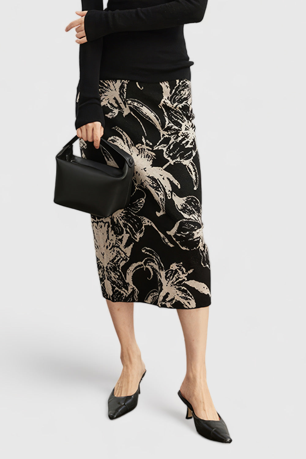 Knitted Patterned Midi Skirt - Black